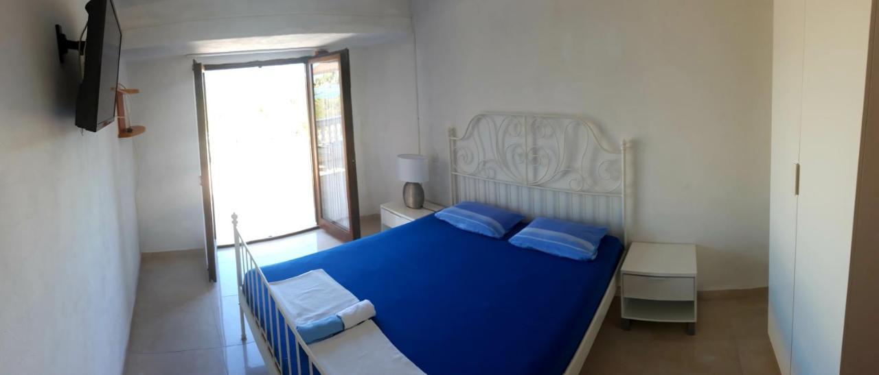 Apartments Dubravka Pirovac Esterno foto